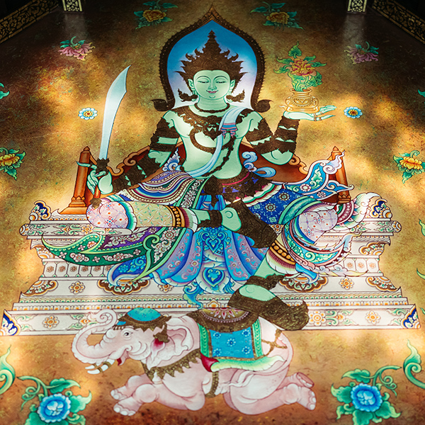 Photograph of Wihan Luang by Alex Nichol