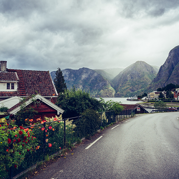 Photograph of Årdalstangen by Alex Nichol