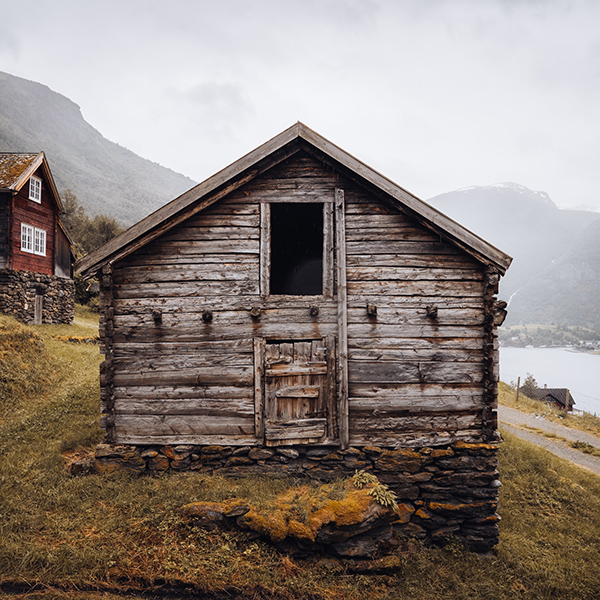 Photograph of Otternes Bygdetun by Alex Nichol